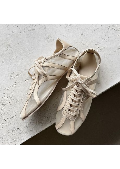 Chiko cam round toe fashion sneakers