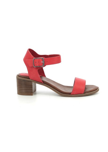 Heels kickers volou