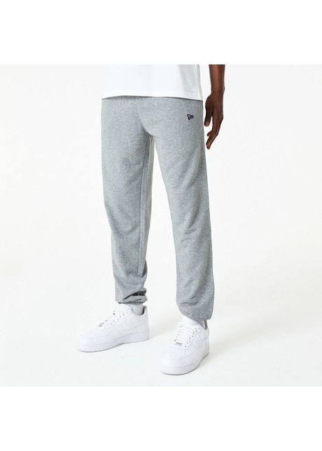 Jogging new era essentials