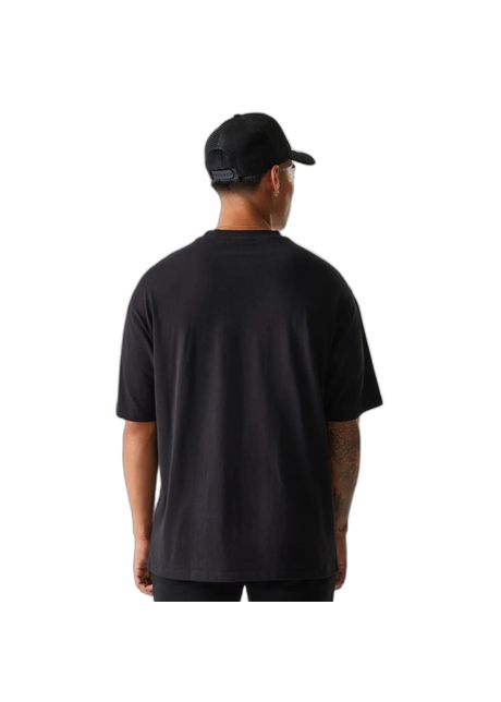Oversized t shirt new era crest graphic