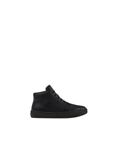 Sneakers camper peu terreno