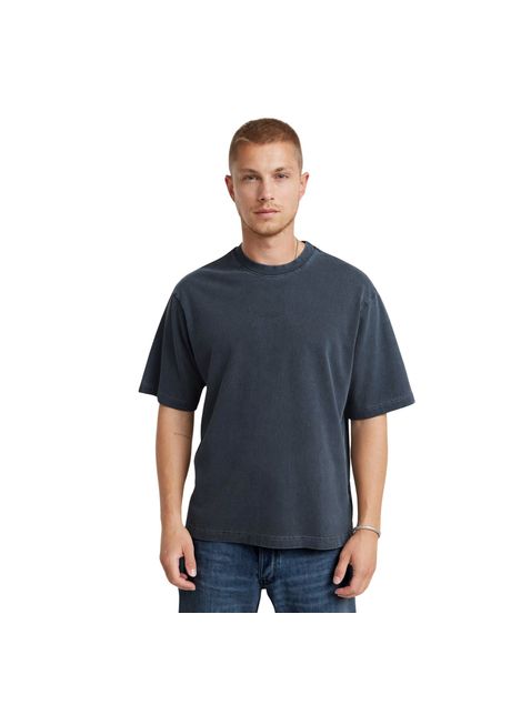 Square t shirt over dyed in the center of the chest g star