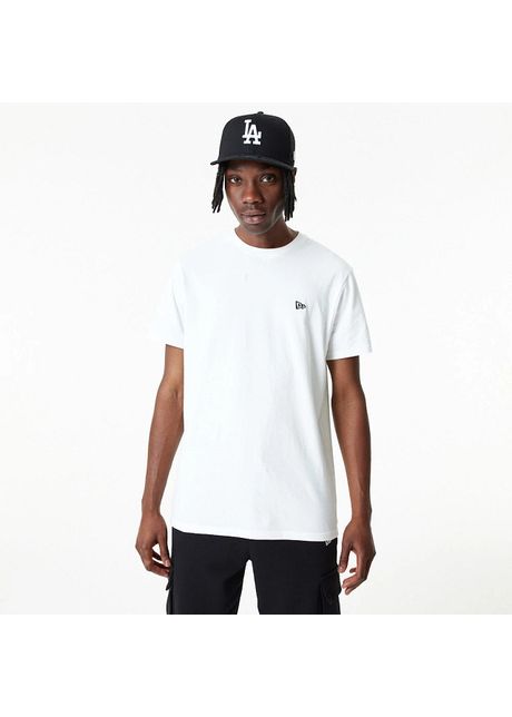 T shirt new era essentials
